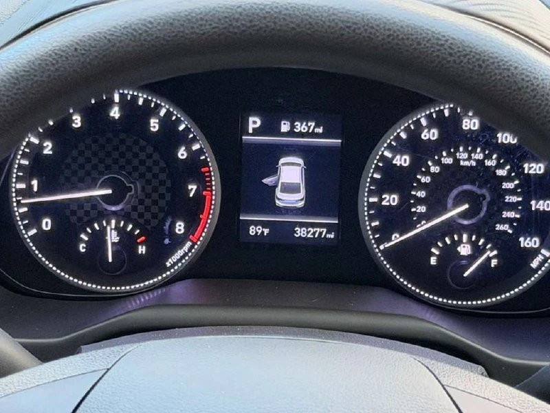 2020 Hyundai Elantra - Image 9 of 12