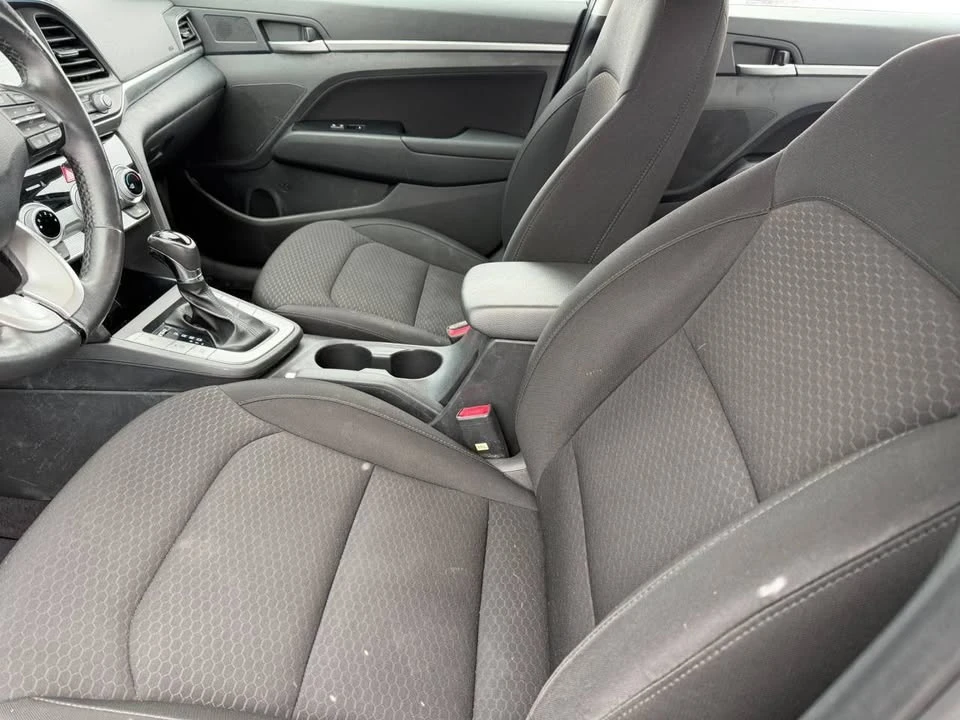 2020 Hyundai Elantra - Image 15 of 18