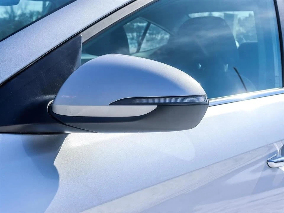 2020 Hyundai Elantra - Image 20 of 20