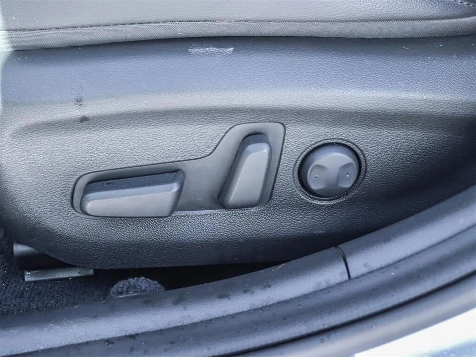 2020 Hyundai Elantra - Image 6 of 20