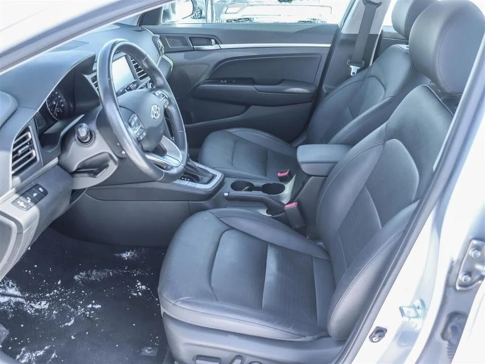 2020 Hyundai Elantra - Image 8 of 20