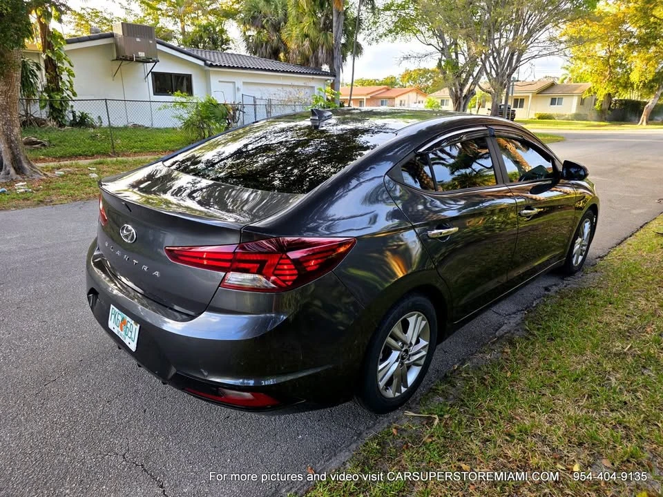 2020 Hyundai Elantra - Image 8 of 20