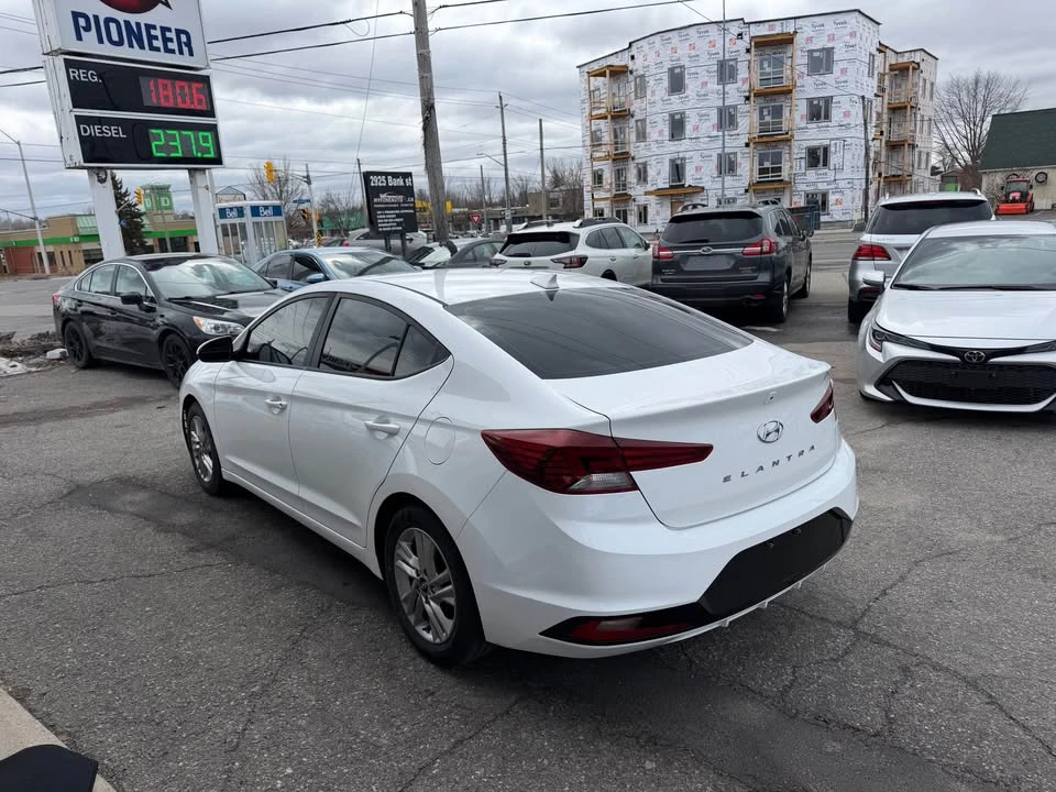 2020 Hyundai Elantra - Image 7 of 16