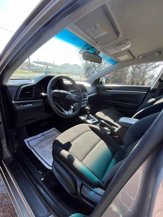 2020 Hyundai Elantra - Image 7 of 8