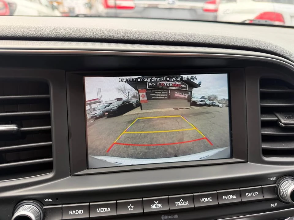 2020 Hyundai Elantra - Image 15 of 16