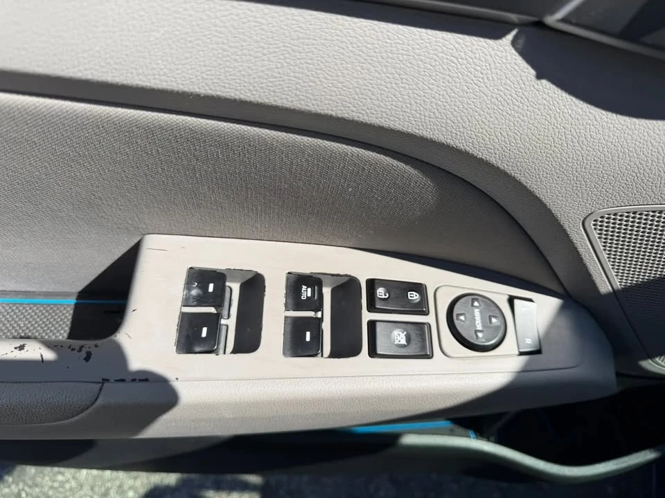 2020 Hyundai Elantra - Image 19 of 20