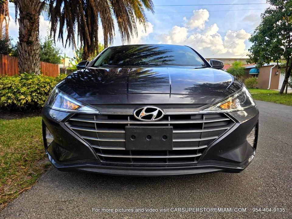 2020 Hyundai Elantra - Image 10 of 20