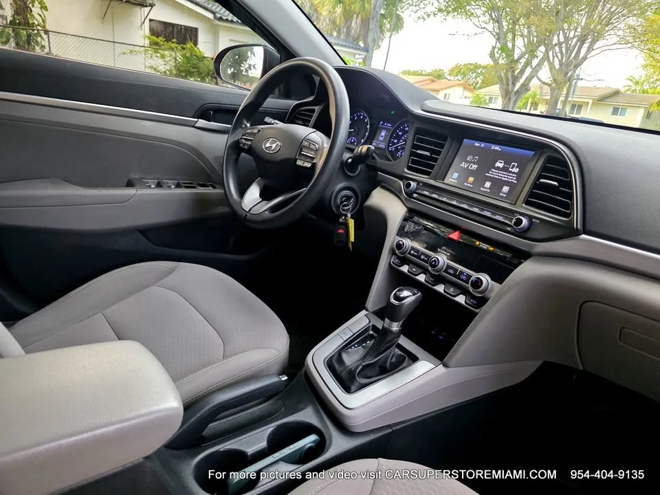 2020 Hyundai Elantra - Image 16 of 20