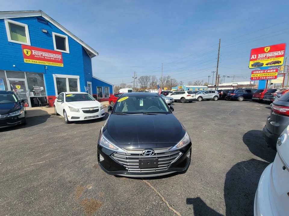 2020 Hyundai Elantra - Image 2 of 10