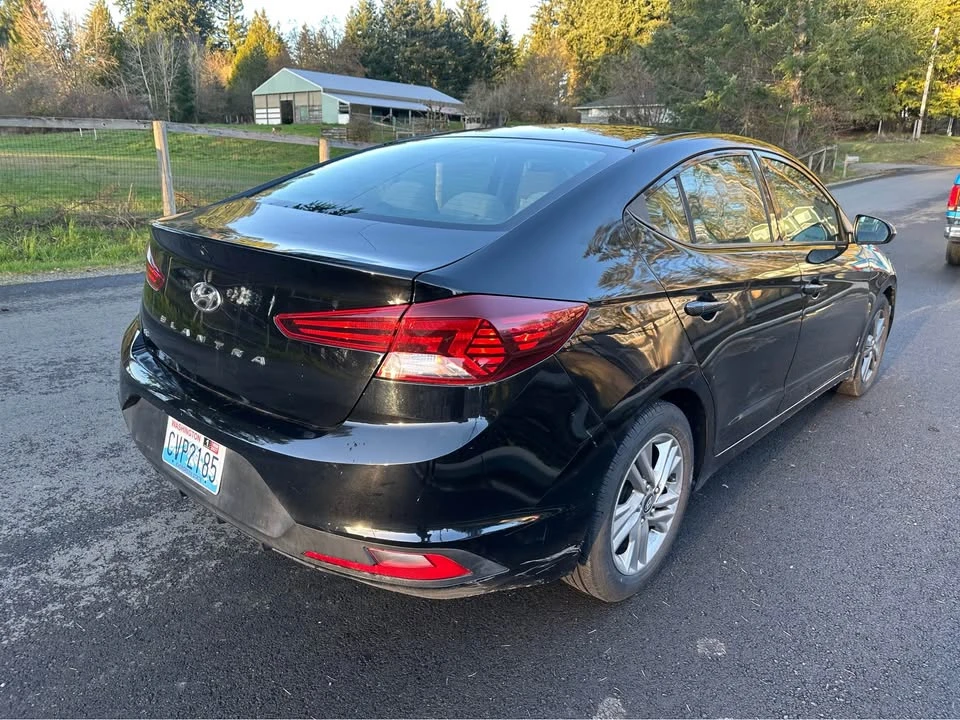 2020 Hyundai Elantra - Image 5 of 13