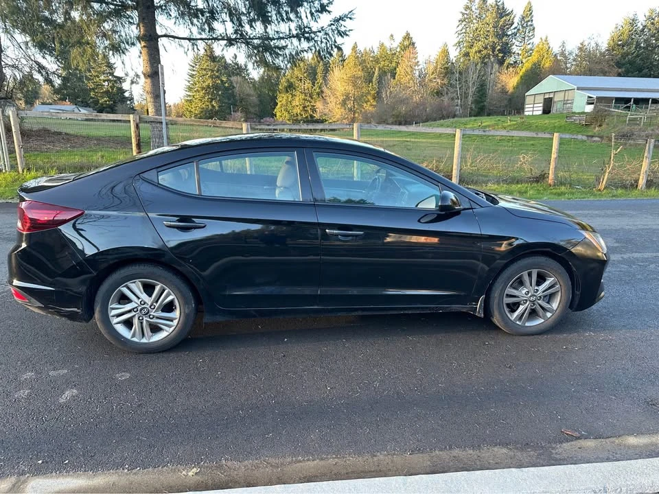 2020 Hyundai Elantra - Image 4 of 13