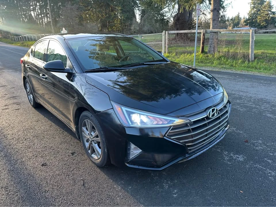 2020 Hyundai Elantra - Image 2 of 13