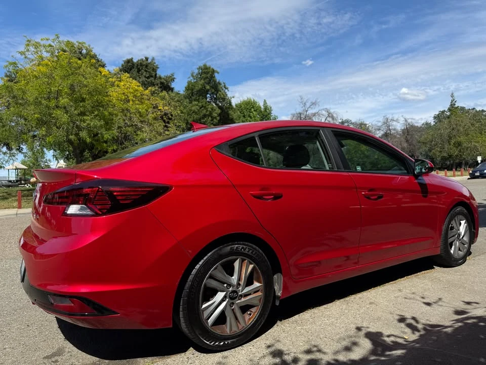 2020 Hyundai Elantra - Image 4 of 18