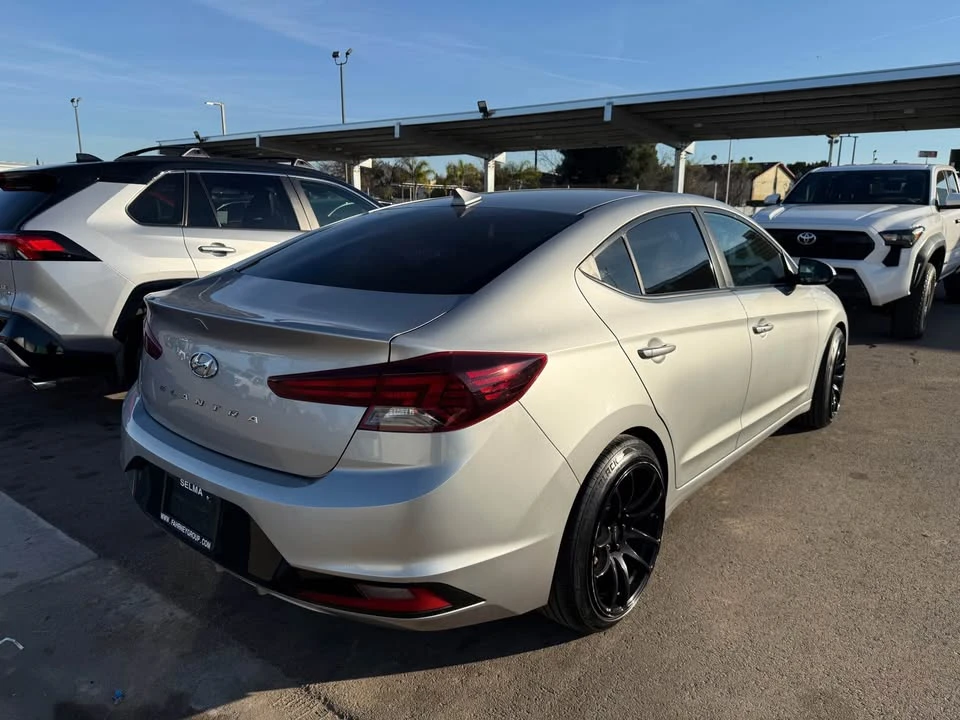 2020 Hyundai Elantra - Image 3 of 9