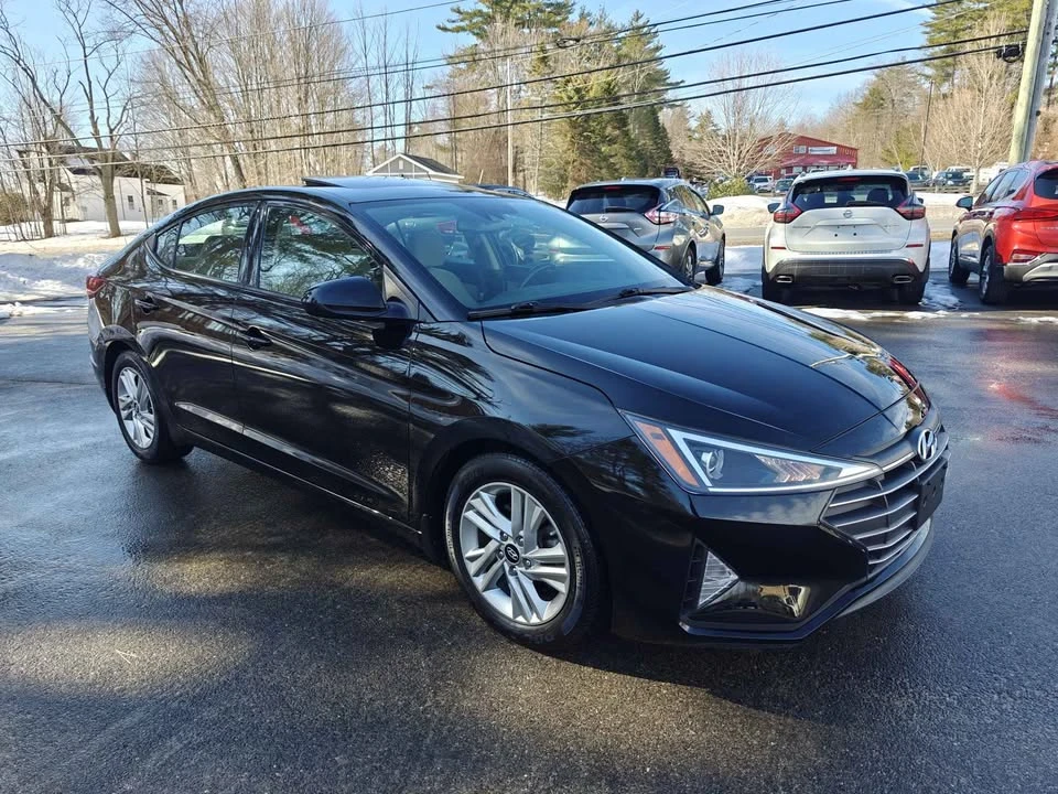 2020 Hyundai Elantra - Image 2 of 10