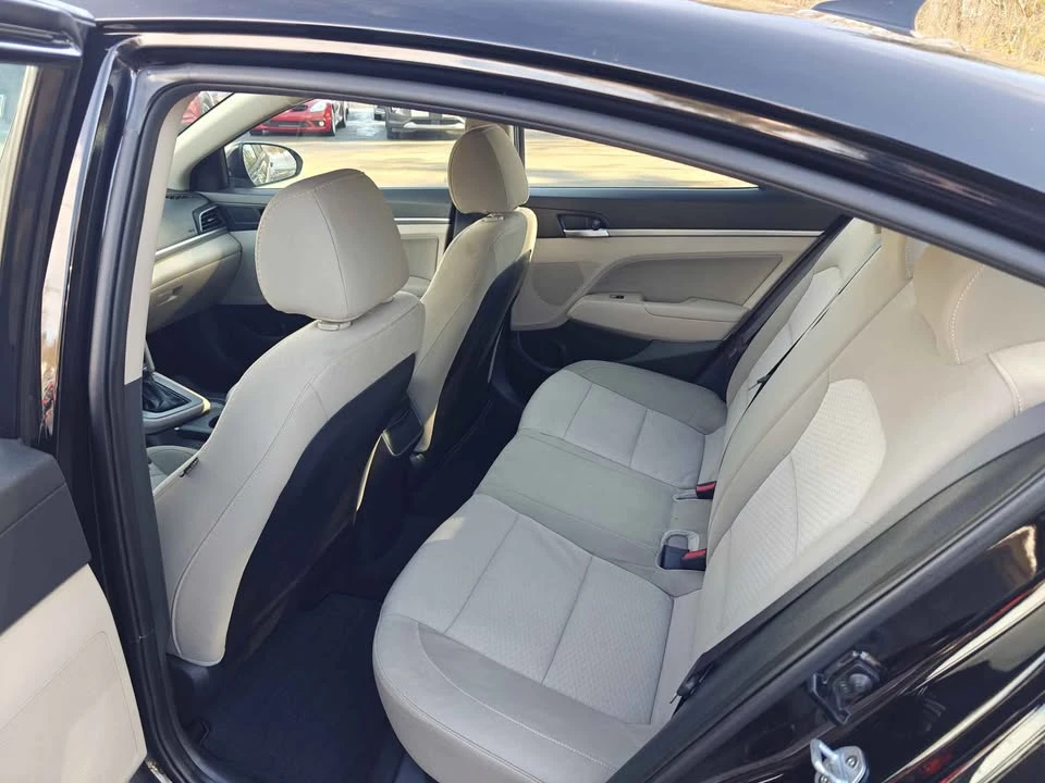 2020 Hyundai Elantra - Image 10 of 10
