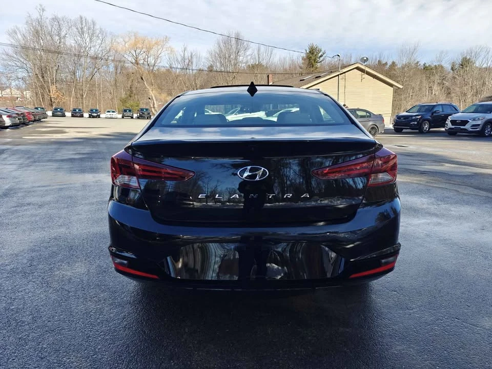 2020 Hyundai Elantra - Image 6 of 10