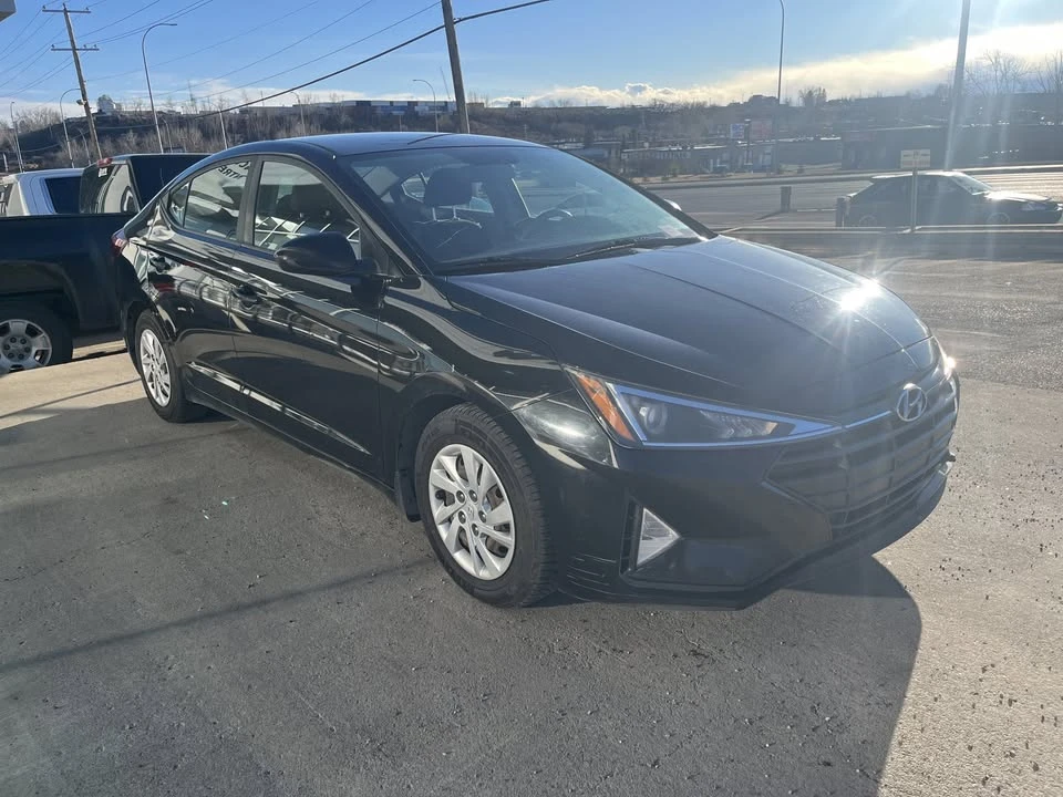 2020 Hyundai Elantra - Image 2 of 10