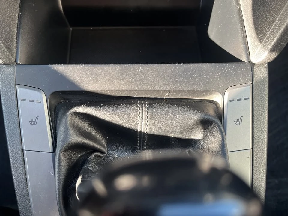 2020 Hyundai Elantra - Image 9 of 10