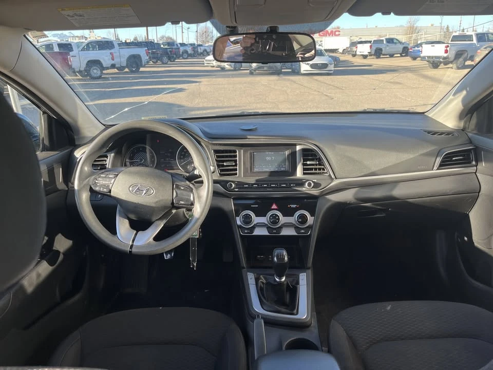 2020 Hyundai Elantra - Image 7 of 10
