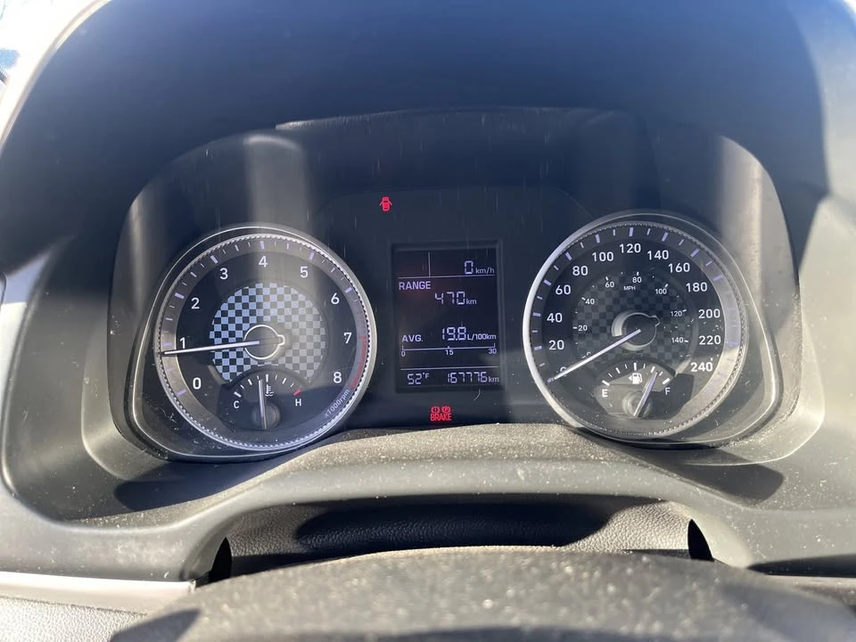 2020 Hyundai Elantra - Image 8 of 10