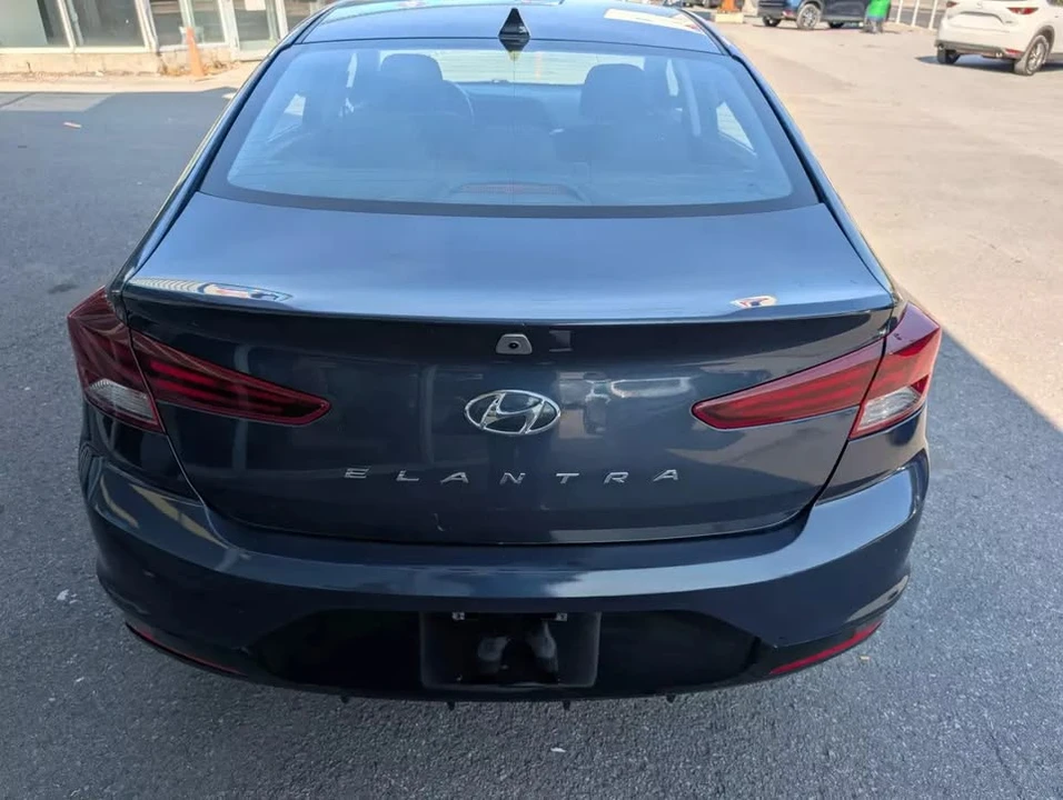2020 Hyundai Elantra - Image 5 of 18