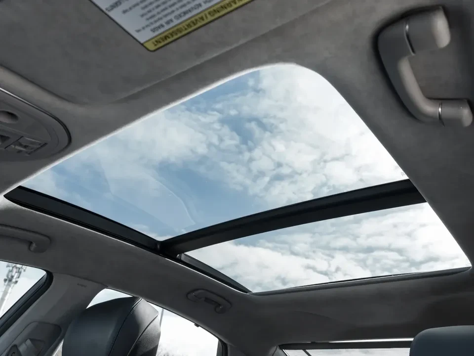 2020 Hyundai Genesis - Image 19 of 20