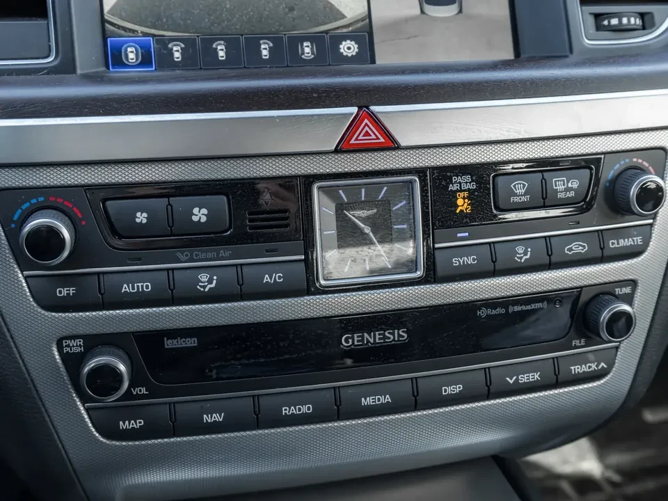 2020 Hyundai Genesis - Image 18 of 20