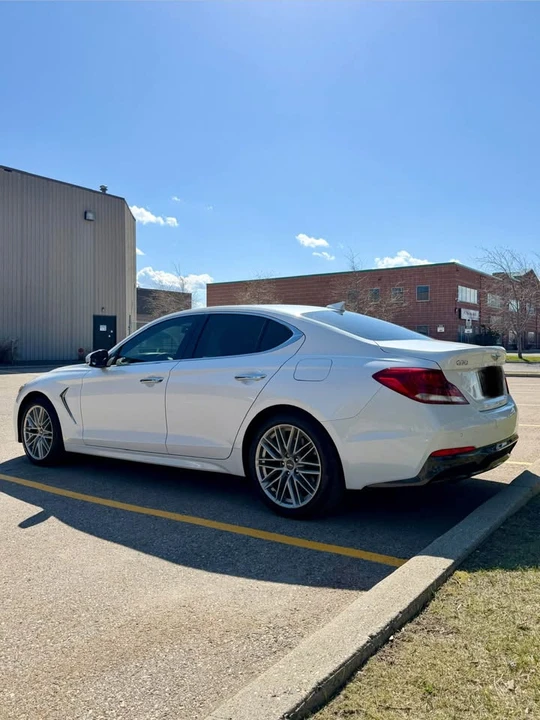 2020 Hyundai Genesis - Image 5 of 15