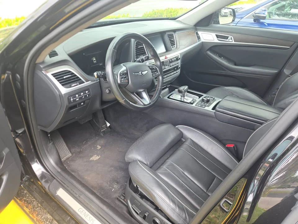 2020 Hyundai Genesis - Image 4 of 8