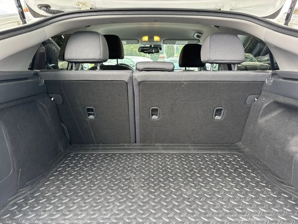 2020 Hyundai Ioniq 5 - Image 10 of 11