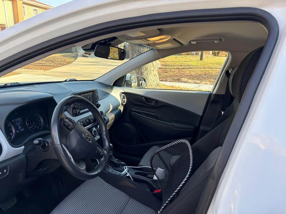2020 Hyundai Kona - Image 2 of 9
