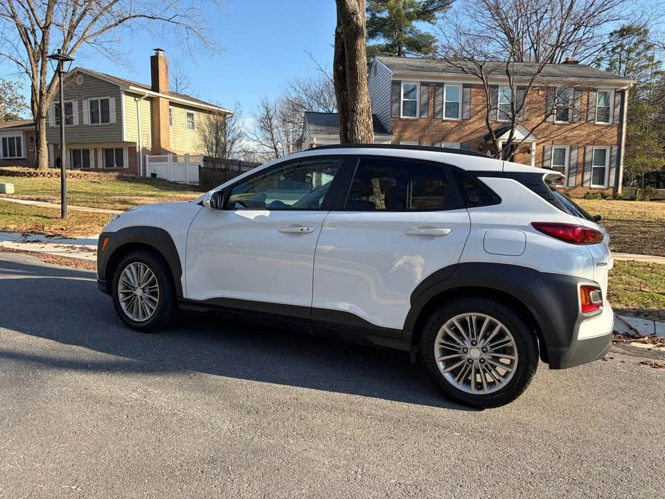 2020 Hyundai Kona - Image 5 of 9