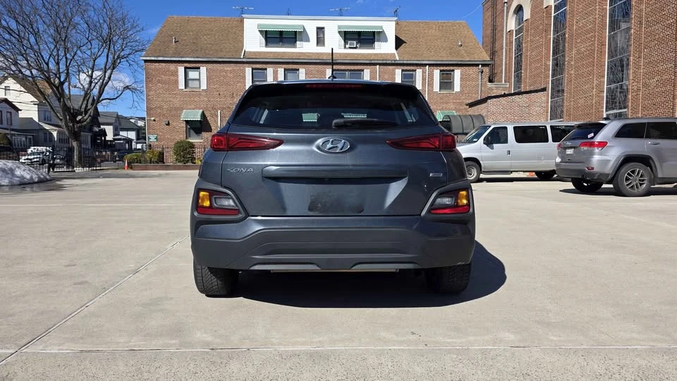 2020 Hyundai Kona - Image 5 of 18