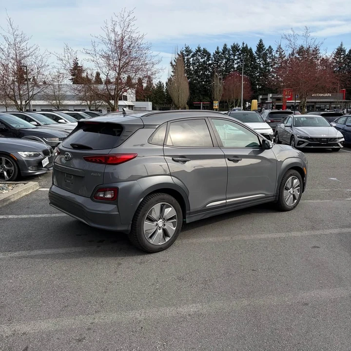 2020 Hyundai Kona - Image 4 of 17