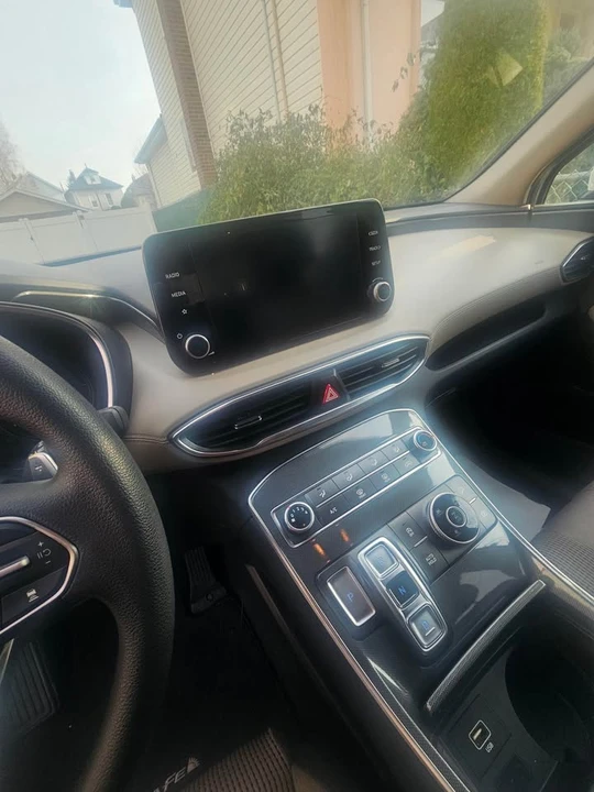 2020 Hyundai Santa Fe - Image 3 of 20