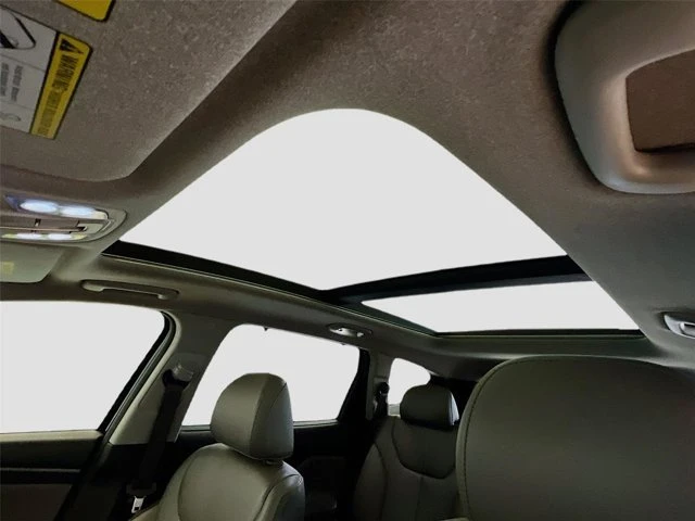 2020 Hyundai Santa Fe - Image 7 of 20