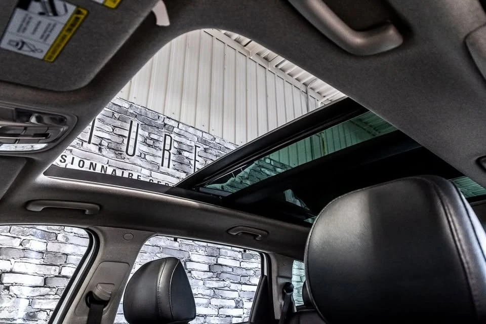 2020 Hyundai Santa Fe - Image 5 of 20