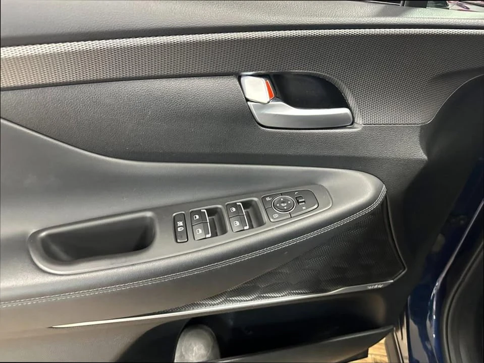 2020 Hyundai Santa Fe - Image 12 of 20