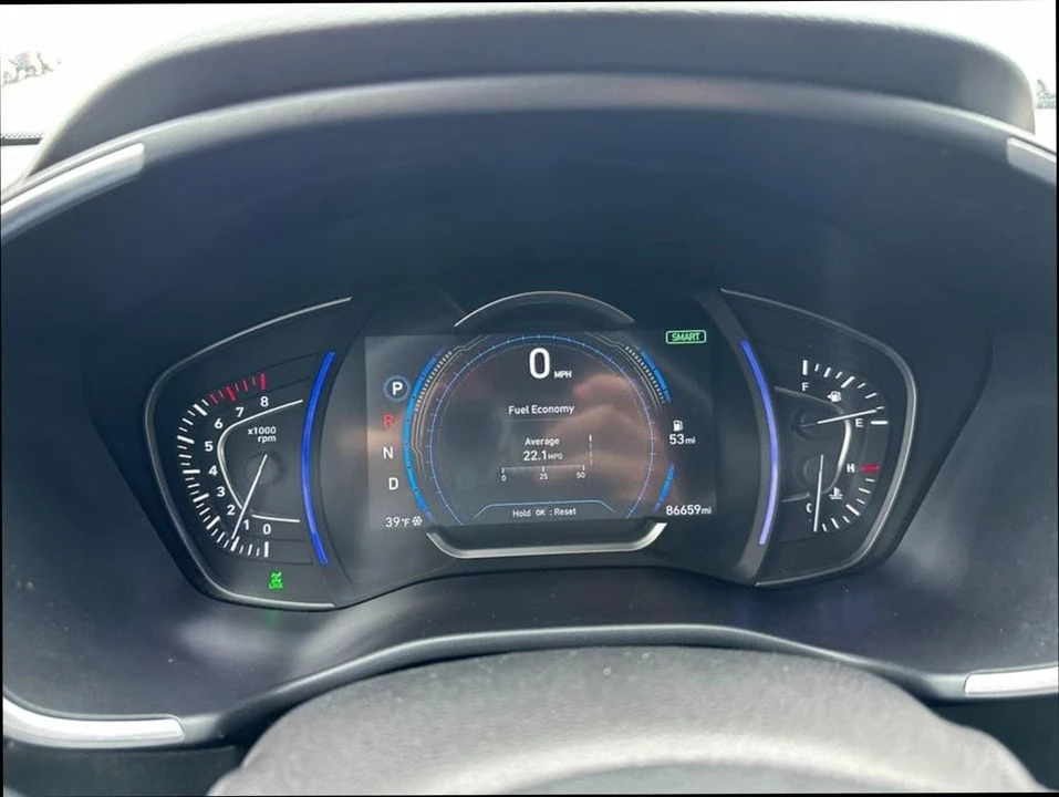 2020 Hyundai Santa Fe - Image 18 of 20
