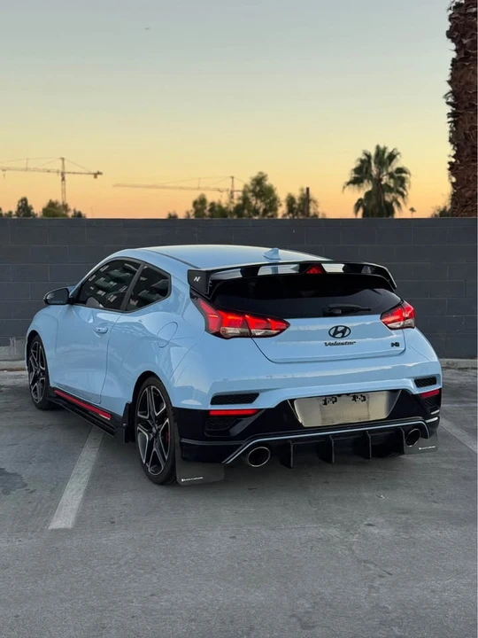 2020 Hyundai Veloster N - Image 2 of 15