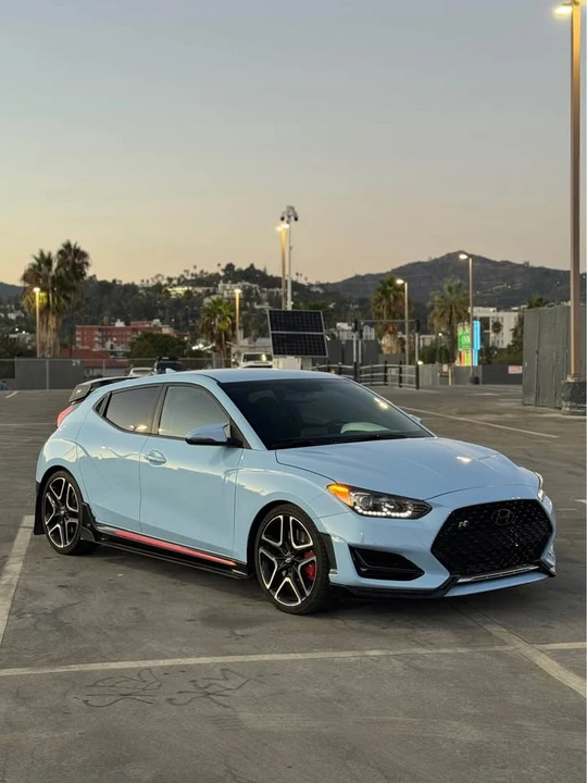 2020 Hyundai Veloster N - Image 14 of 15