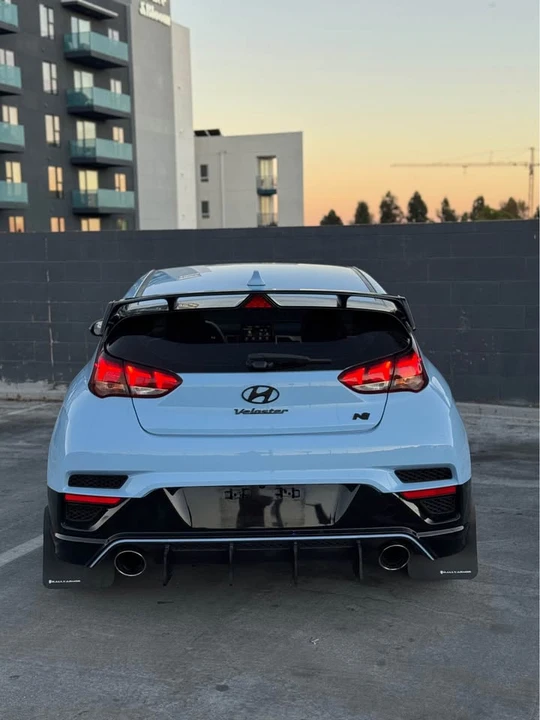 2020 Hyundai Veloster N - Image 3 of 15