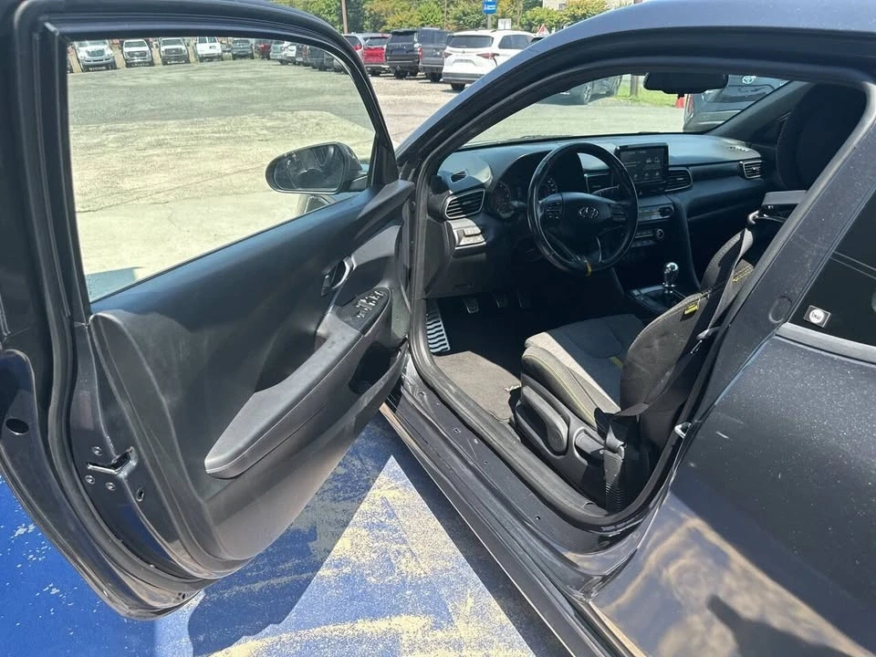 2020 Hyundai Veloster - Image 12 of 16