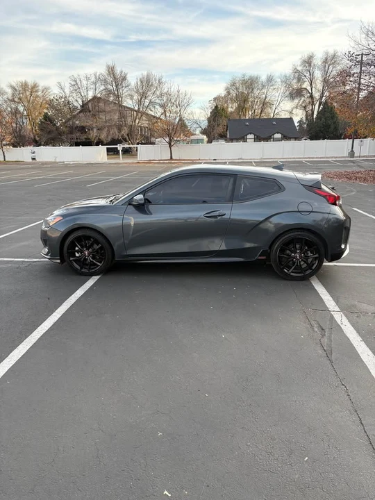 2020 Hyundai Veloster - Image 6 of 9
