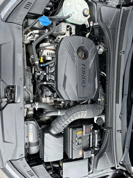 2020 Hyundai Veloster - Image 15 of 20