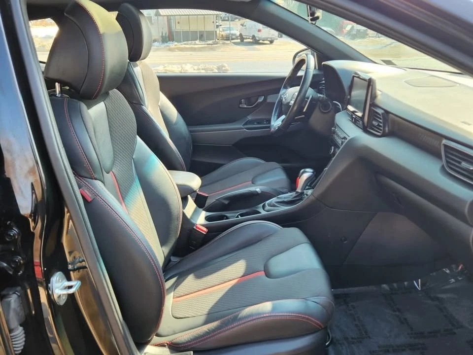 2020 Hyundai Veloster - Image 12 of 17