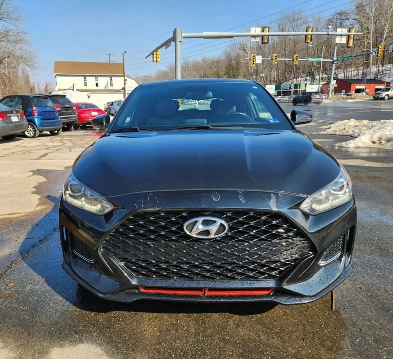2020 Hyundai Veloster - Image 2 of 17