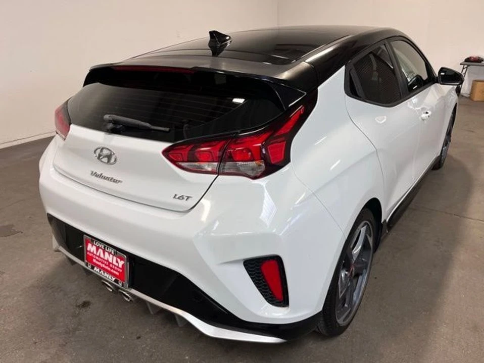 2020 Hyundai Veloster - Image 2 of 20