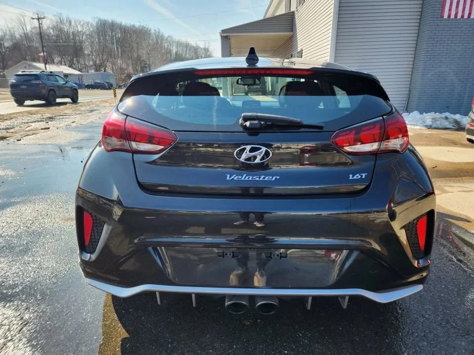 2020 Hyundai Veloster - Image 3 of 17